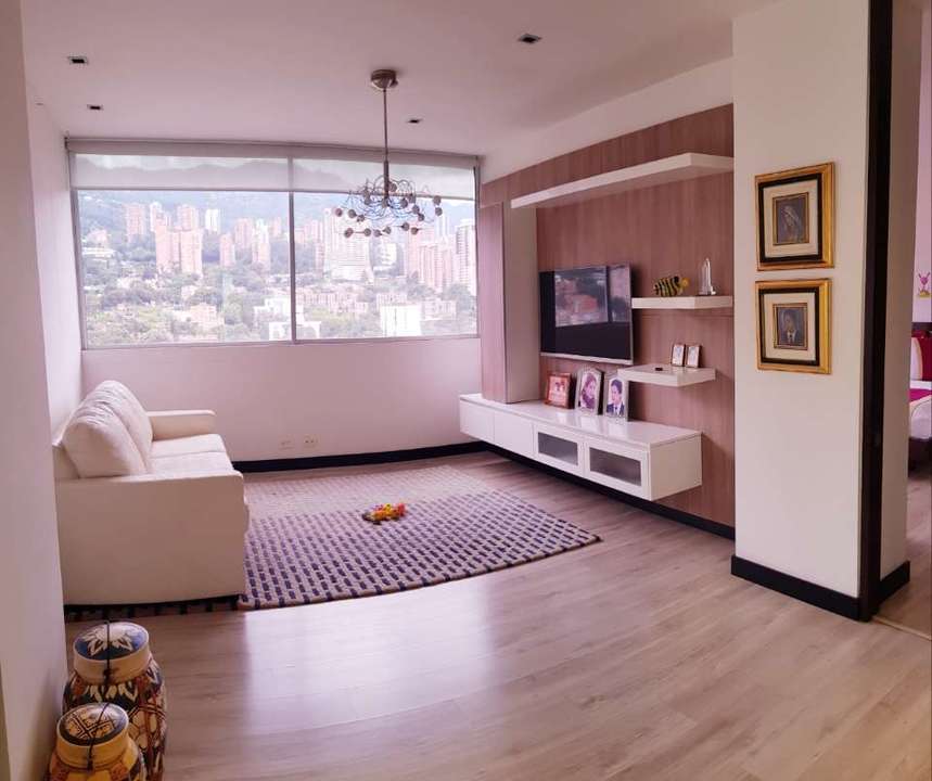 Venta Apartamento Loma de los Parra
